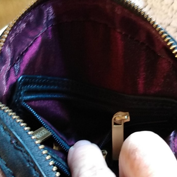 Purse - Picture 4 of 7